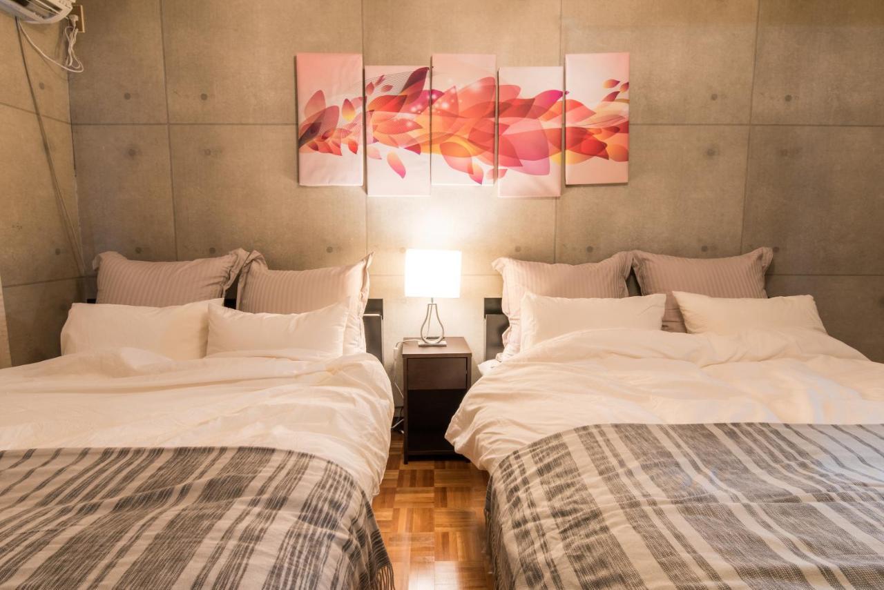 Teradaya Osaka Ryokan 150M2 寺田屋大阪旅館 Your Own Property Sweet Home In โอซาก้า ภายนอก รูปภาพ