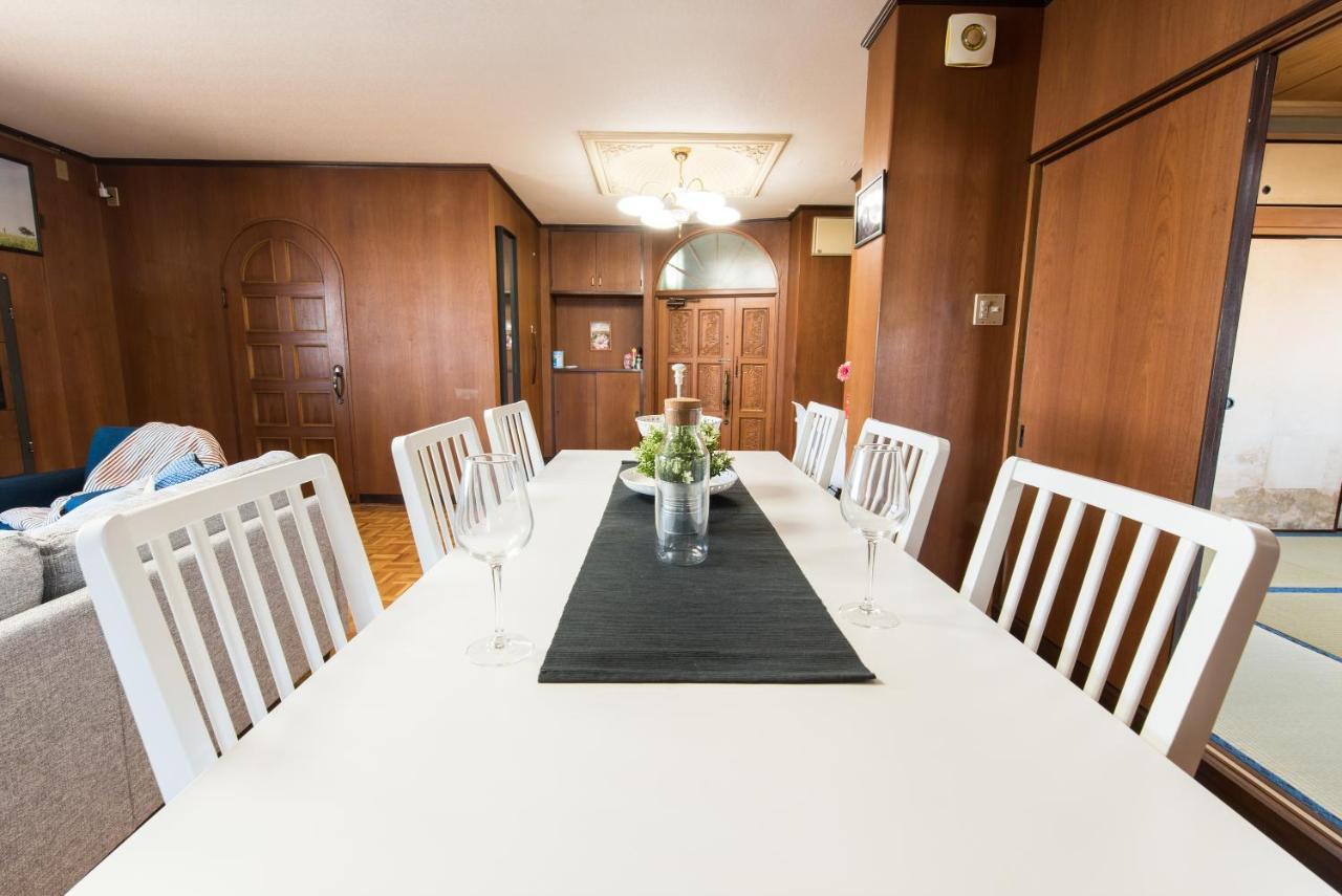 Teradaya Osaka Ryokan 150M2 寺田屋大阪旅館 Your Own Property Sweet Home In โอซาก้า ภายนอก รูปภาพ