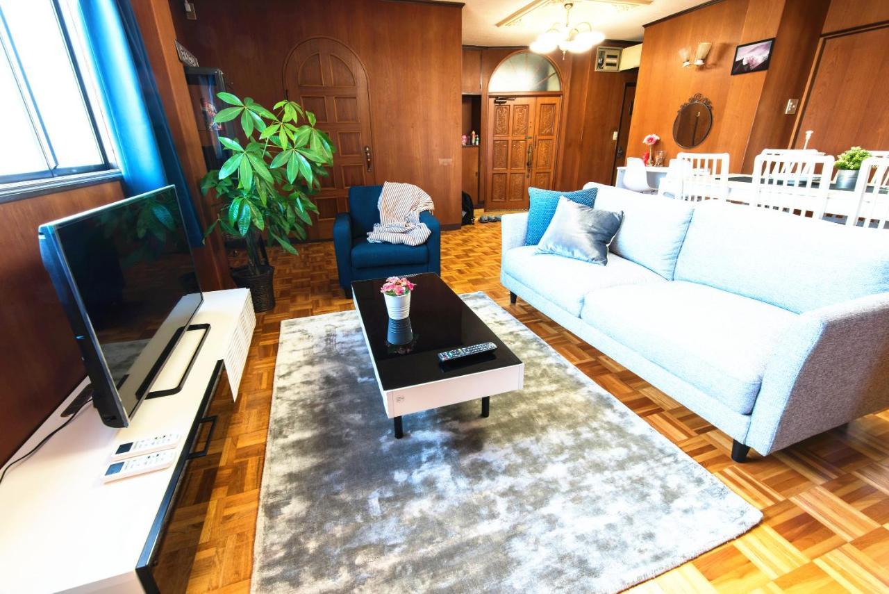 Teradaya Osaka Ryokan 150M2 寺田屋大阪旅館 Your Own Property Sweet Home In โอซาก้า ภายนอก รูปภาพ