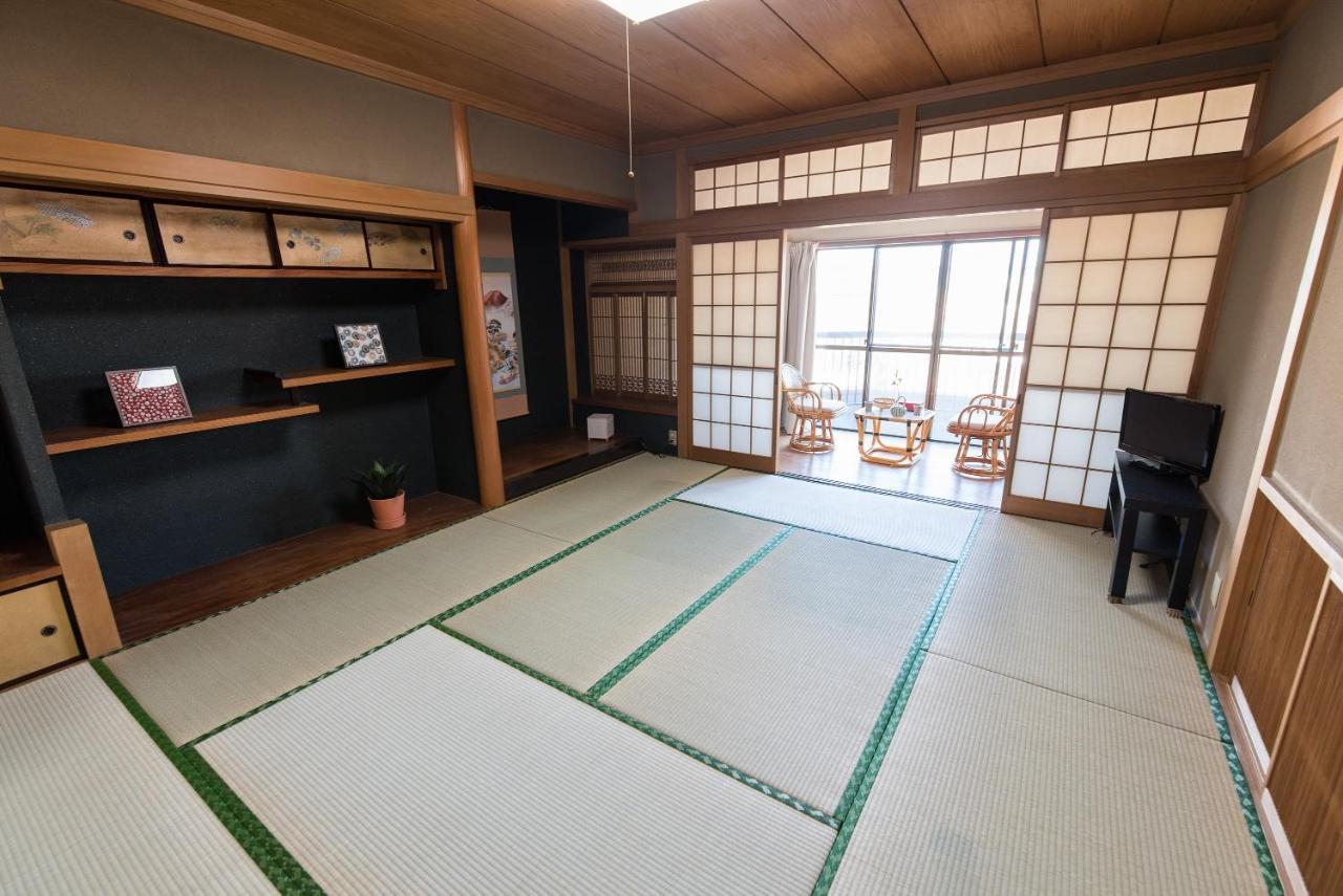 Teradaya Osaka Ryokan 150M2 寺田屋大阪旅館 Your Own Property Sweet Home In โอซาก้า ภายนอก รูปภาพ